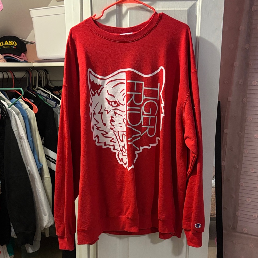 Tiger Friday Champion Red Tiger Graphic Crewneck